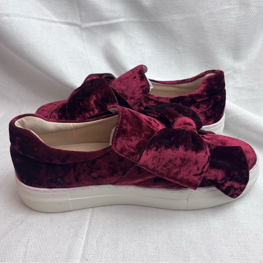 Alex and Alex Womens Babee Burgundy Velvet Slip On Sneakers Sz 7.5 - Picture 6 of 8
